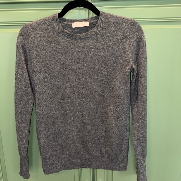 Everlane 100% cashmere gray long sleeve crewneck sweater - Picture 1 of 7